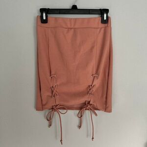 PrettyLittleThing Dusty Rose Lace up Skirt Size 4  NWT